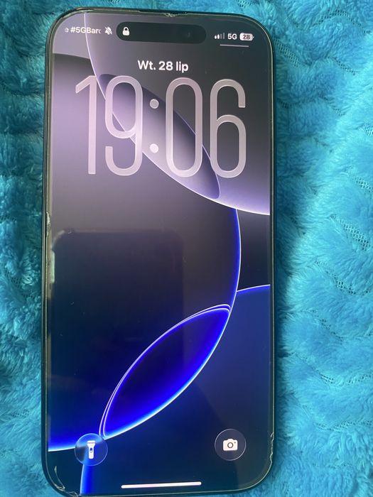 Sprzedam iphone 16pro