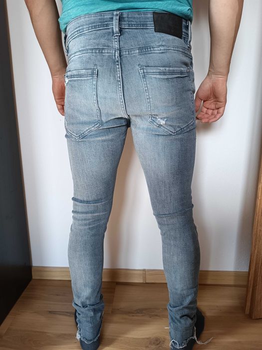 Spodnie męske jeansowe BERSHKA S