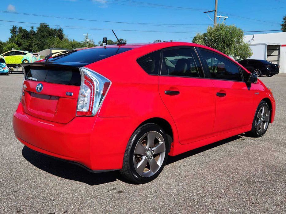 Toyota Prius Persona Series      2015