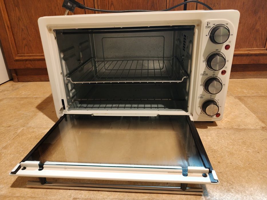 Mini piekarnik elektryczny ADLER AD6001