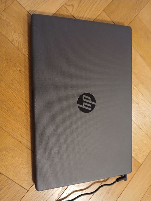 Laptop HP 255 G10 Ryzen 5 7530U 16GB/512GB 15 cali Win11 Pro FV23%