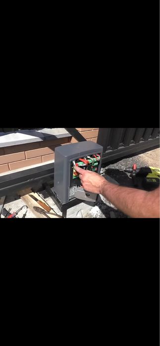 Установка автоматики для воріт. Відкатних, розпашних, гаражних.