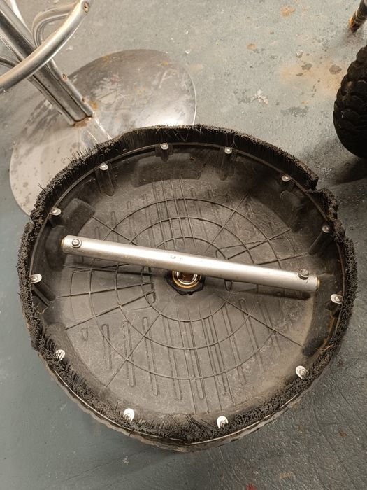 Myjka ciśnieniowa spalinowa do naprawy