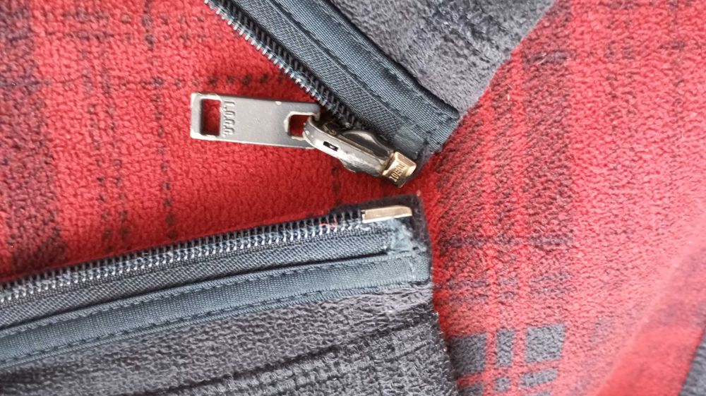 Sweter dziecięcy