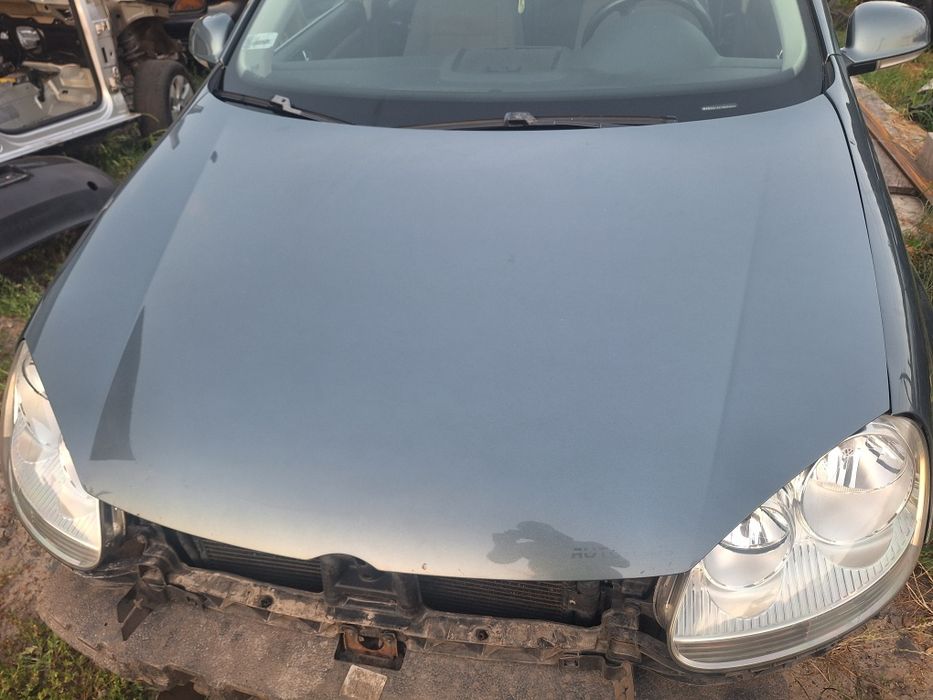 Капот volkswagen golf 5