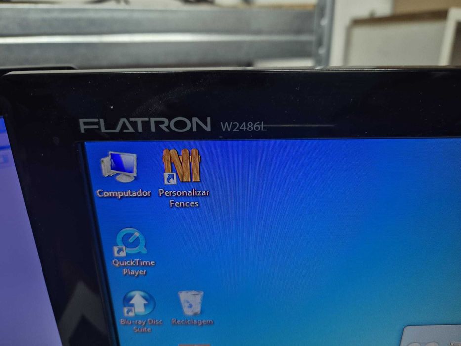 Computador + 2 monitores Lg, varios discos, grafica Asus - negociável