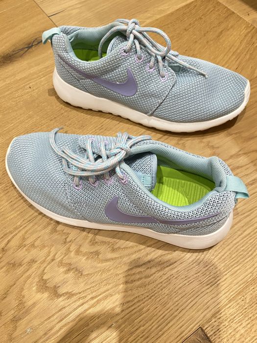 Кросівки Nike жіночі ромір 36