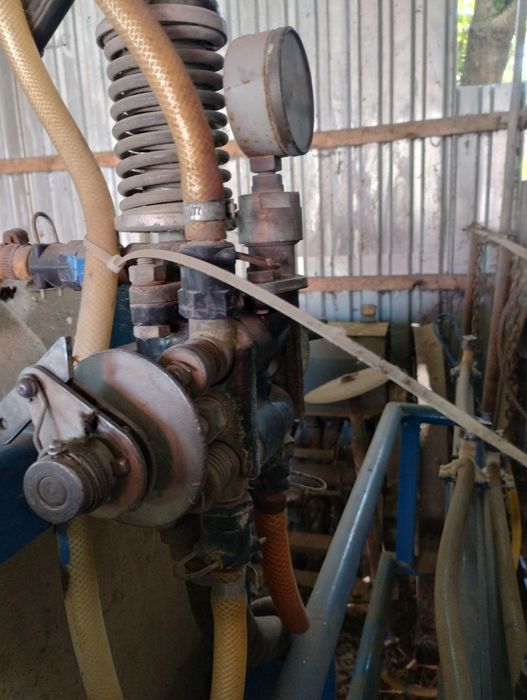 Сівалка зернова.оприскувач, кардан.