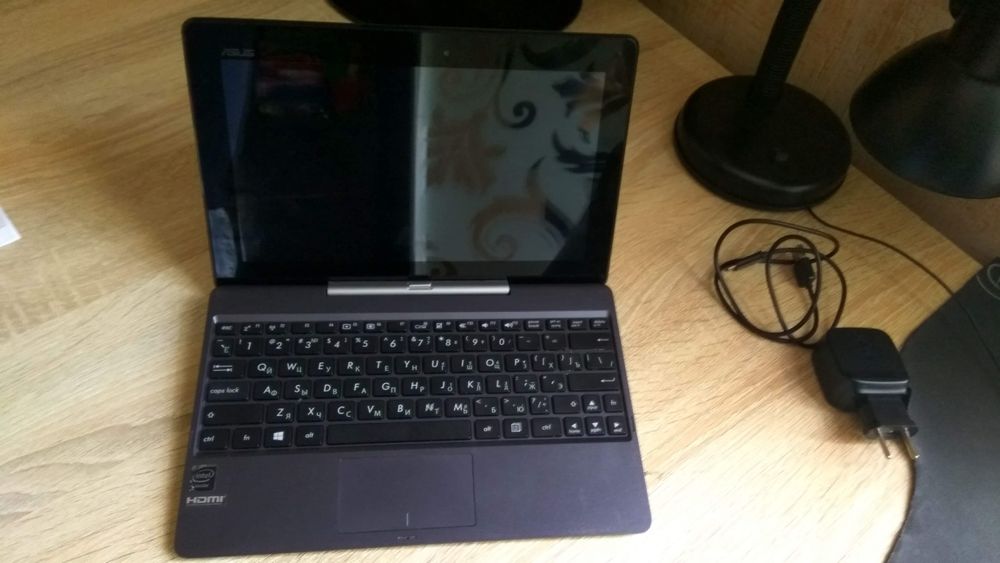 Планшет трансформер ASUS  T100