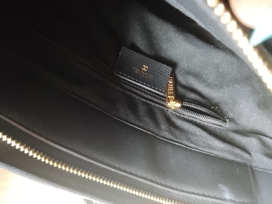 Duża torebka na ramię Chanel