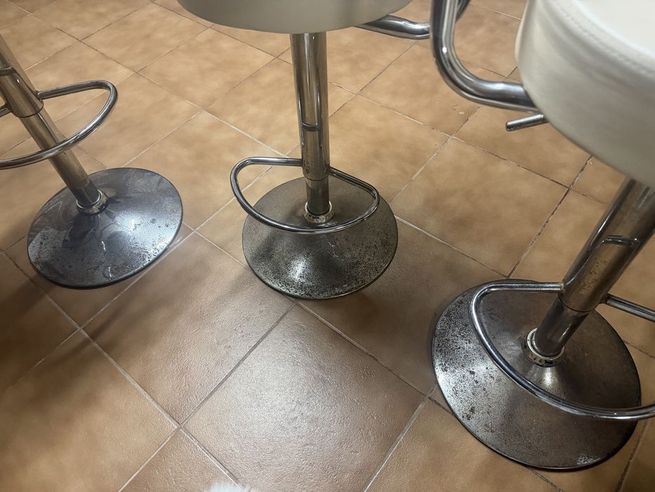 3 bancos bar usados