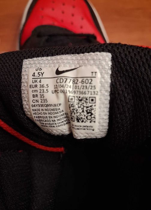 Tênis bota Nike, 36.5