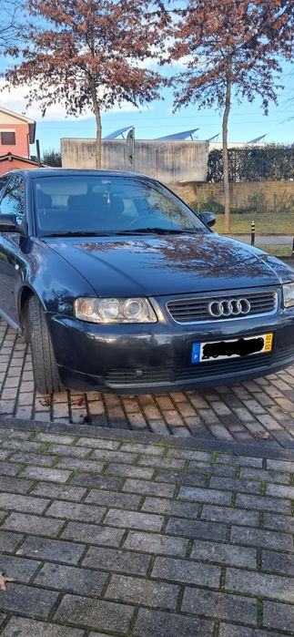 Audi A3 1.6 gasolina em muito bom estado