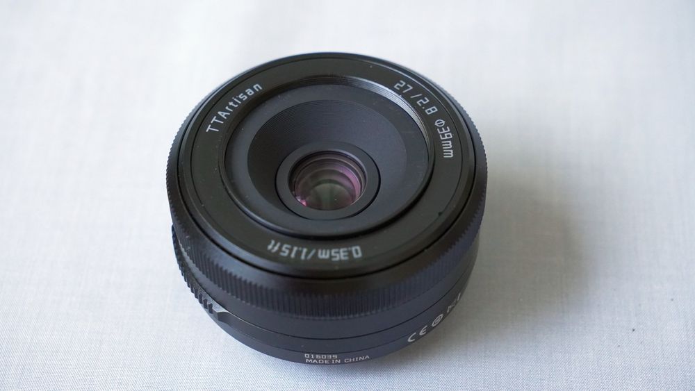 TTartisan AF27 mm f2,8 для Sony E
