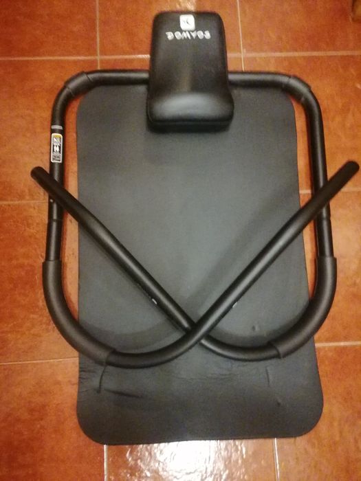 Máquina para abdominais decathlon como nova