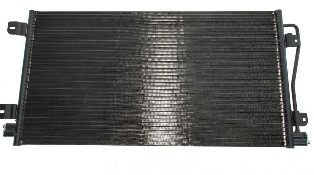 Радіатор кондиціонера Opel Astra Vectra Corsa Combo Vivaro MovanoZafir