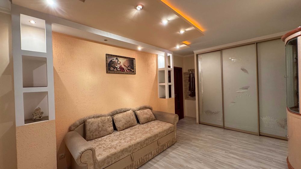 2 кімнатна квартира в центрі Житомира!