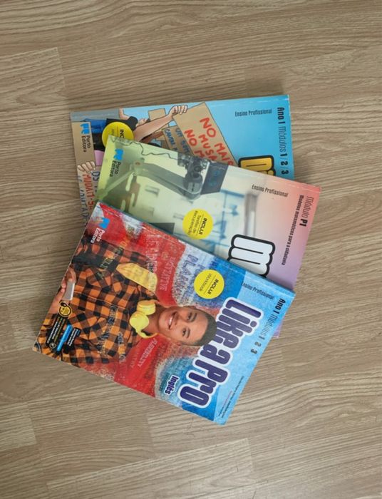 Pack de 3 livros — 1.º ano do Curso Profissional