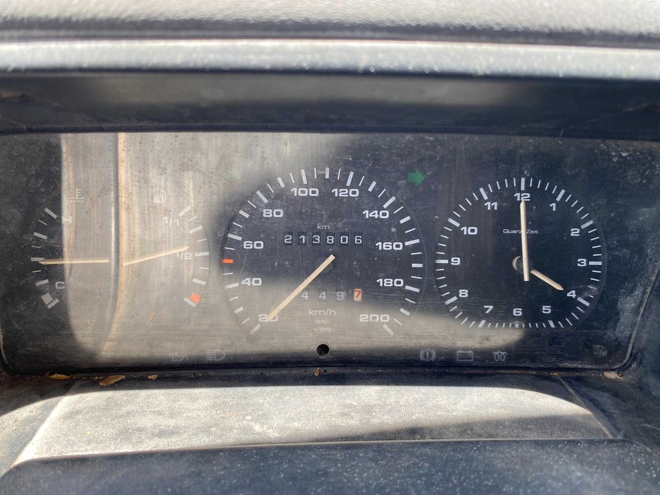 Volkswagen Transporter T4 2.4D