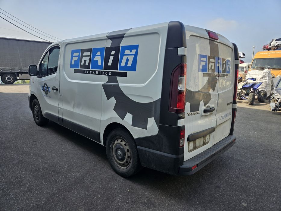 Renault Trafic III 1.6 DCi de 2017 para peças