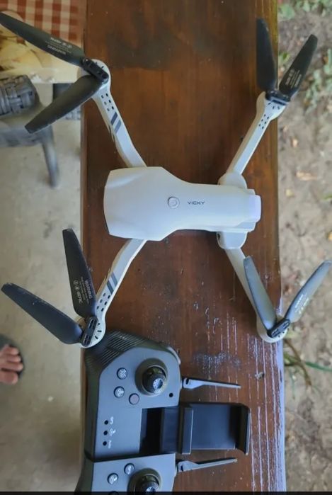 Drone com GPS, 2 bateria,2 camaras HD 4k