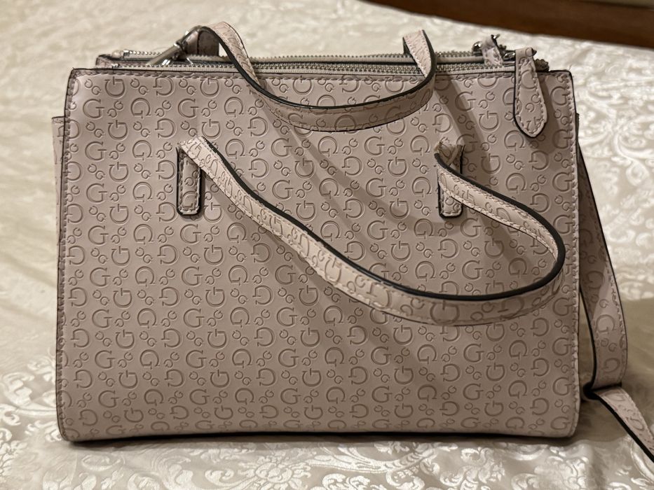 Оригінальна сумка Guess