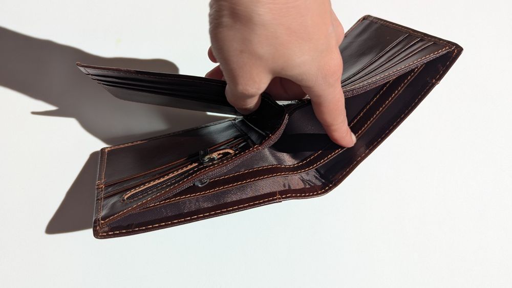 Чоловічий шкіряний гаманець