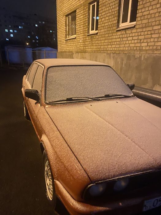 Бмв е30, 1.8, газ/бенз!