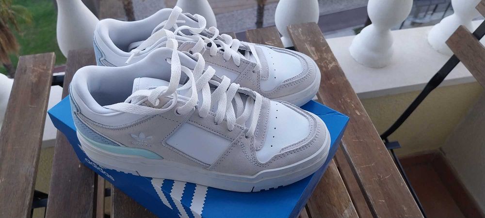 Tenis Adidas (Excelente estado)