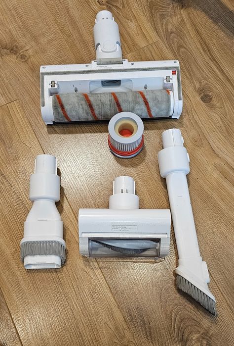 Odkurzacz pionowy Dreame V9P ze stacją dokującą