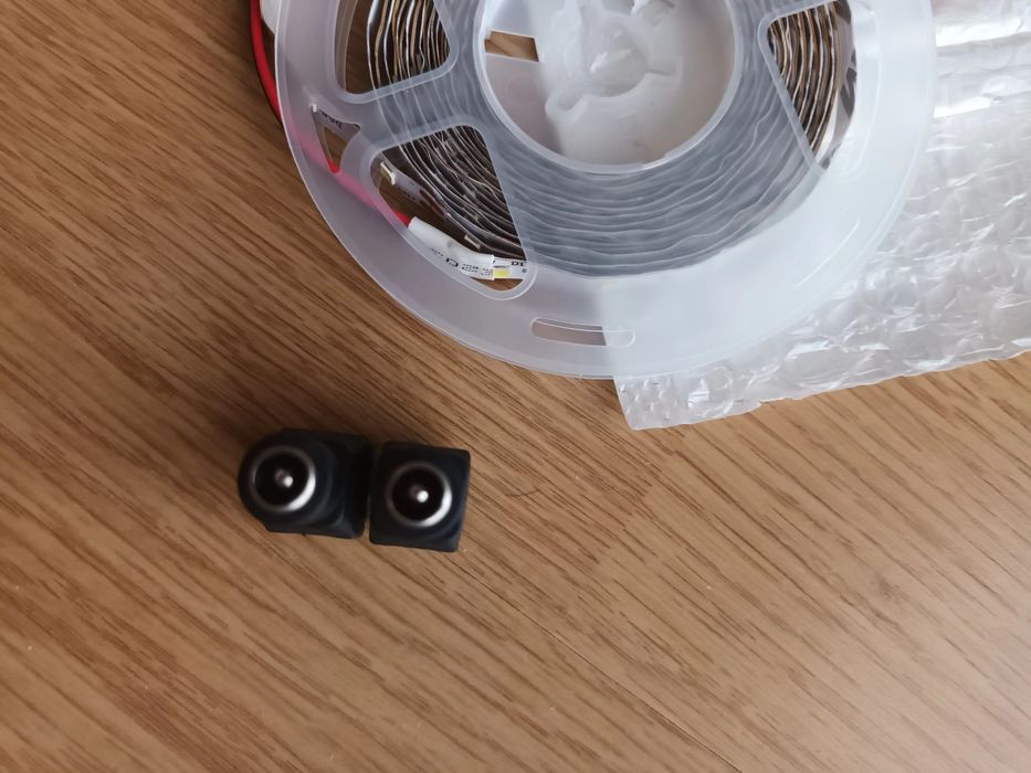 LED with 2 meters64750728071811121