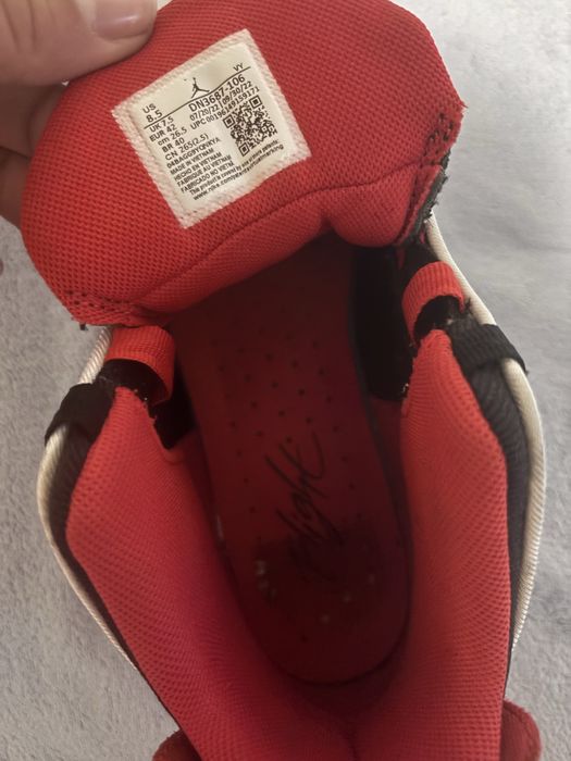 Tenis Jordan - usados poucas vezes