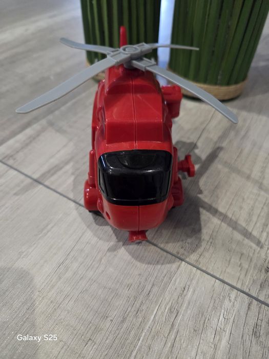 Helikopter zabawkowy