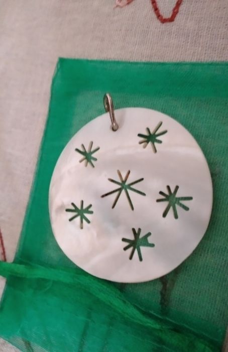 Pendente em madrepérola novo