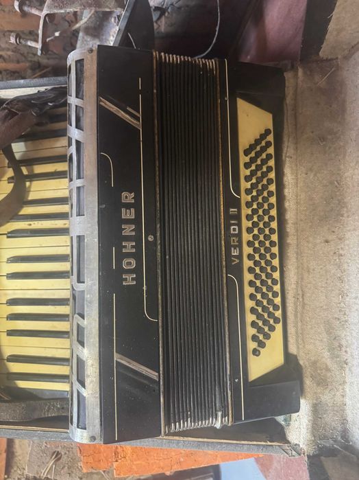 HOHNER VERDI II 34Keys  аккордеон  баян старинный в хорошем состоянии