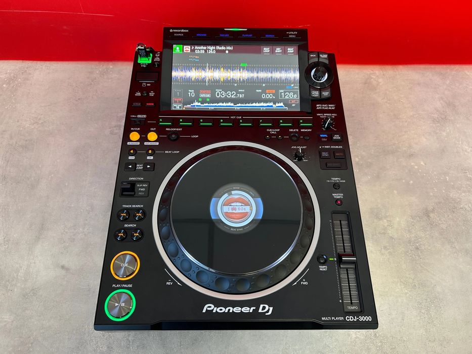 Pioneer CDJ 3000  * c/ NOVO *