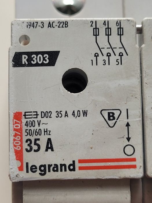 Rozłącznik bezpieczn. 35A 3 bieguny LEGRAND 1szt