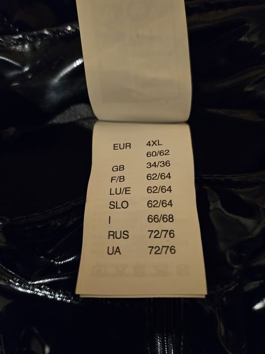 Black Level Winylowy kombinezon z zamkiem Plus 4XL
