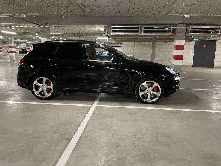 Porsche Cayenne Turbo 4.8 V8