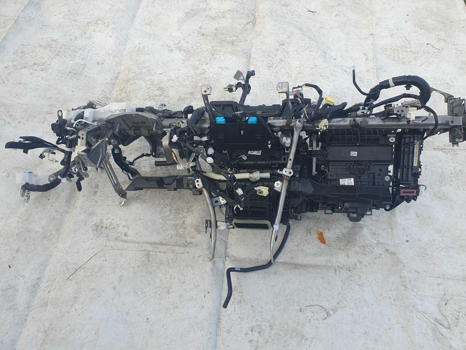 Toyota corolla e21 nagrzewnica wentylator dmuchawa europa stelaż rura