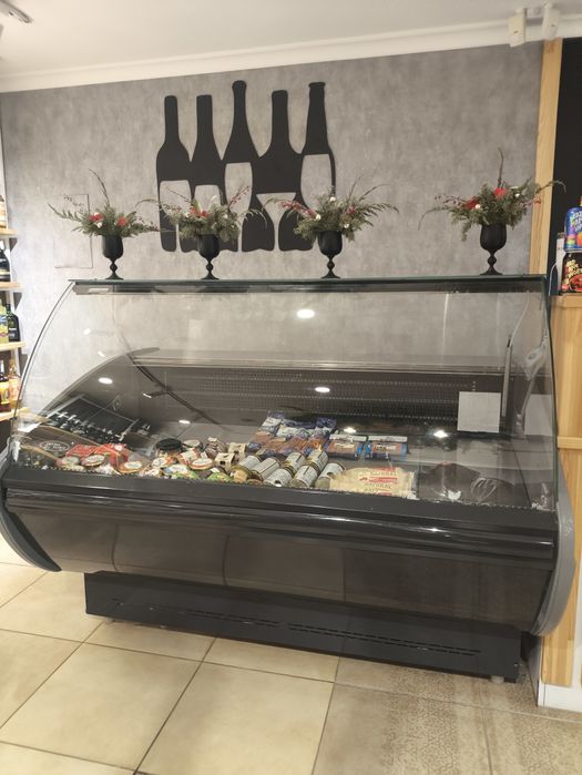 Холодильна вітрина  Кароліна 1600мм, Технохолод