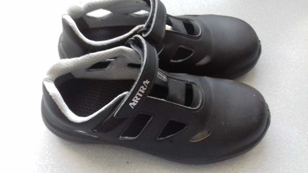 Buty robocze z noskiem rozm .39