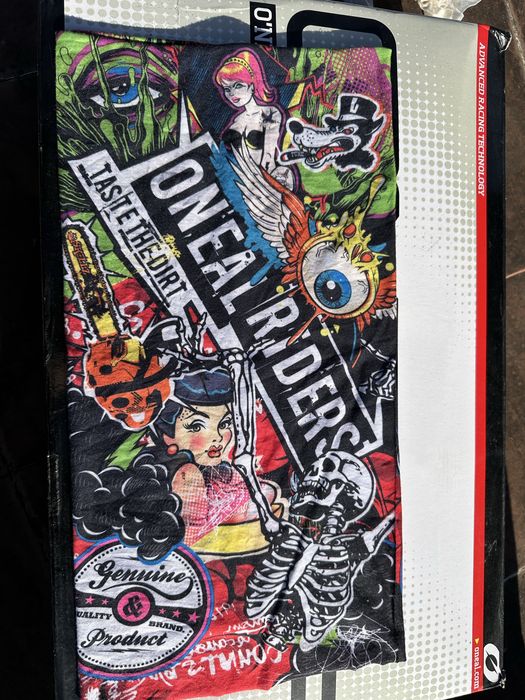 balaclavas novas e oculos usados motocross