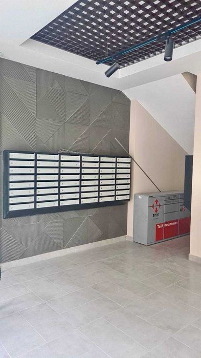 2к 58,5м Кришталеві Джерала в зеленому районі Києва