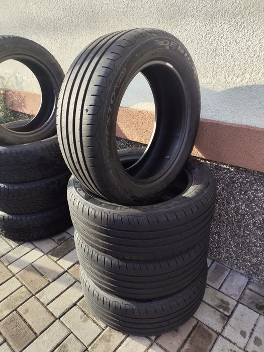 Продам два комплекти шин