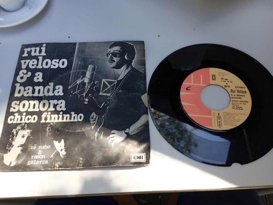 Chico verdinho o rei do OLX  Plim Zlim-Boneco-10E-Sapato.Bébe7EDesde2E
