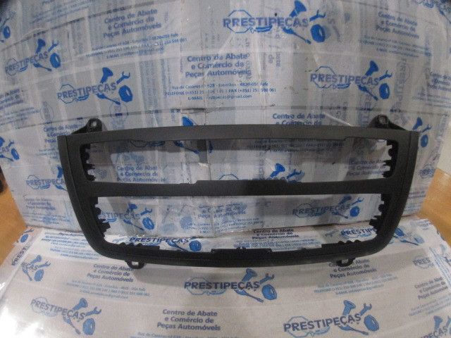 Moldura da consola central / rádio / aro BMW 3 Touring (F31)