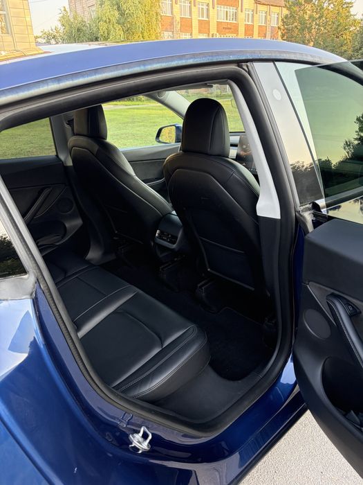 Tesla model Y 2021 рік 82 кВт