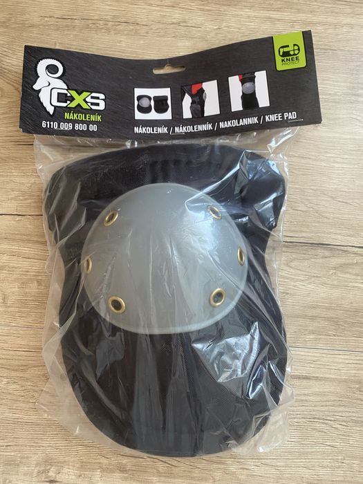 Наколінники фірми CXS