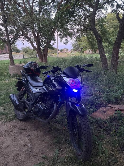 Продам Lifan sityr200